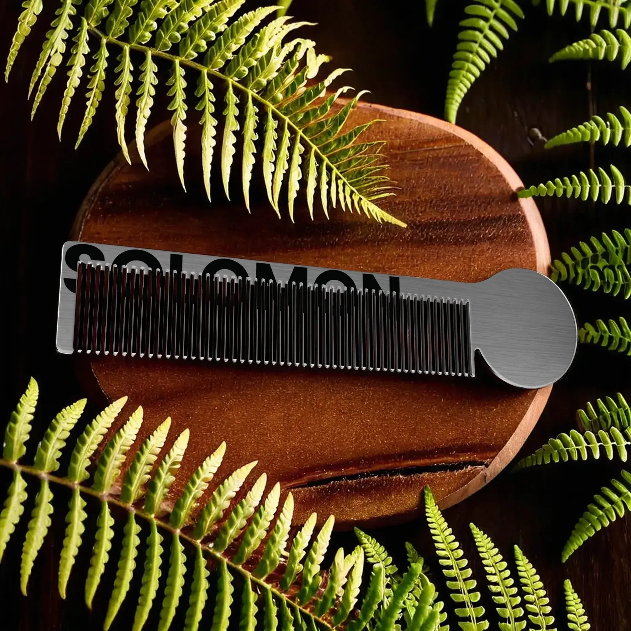 Signature Moustache Comb